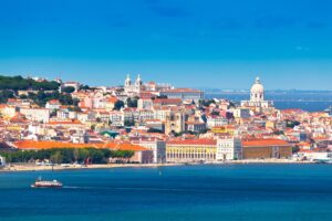 Portugalia uznana za najlepszy kierunek w Europie 2025 — kraj, który warto odwiedzić, w którym warto inwestować i w którym chce się żyć