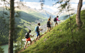 ALPEJSKI URLOP BEZ STRESU. LIVIGNO ROZWIJA APLIKACJĘ MYLIVIGNOPASS, KTÓRA PRZENOSI TURYSTÓW DO XXI WIEKU.
