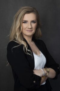 Bezpieczeństwo na drodze zaczyna się wtedy, gdy bierzemy odpowiedzialność za innych ludzi Komentarz ekspercki Karolina Praszek-Gołębiewska