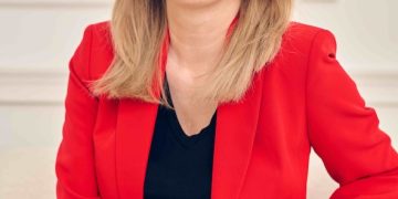 Silne kobiety nie muszą być idealne. Mogą po prostu iść po swoje - Aktualności Iwona Borawska